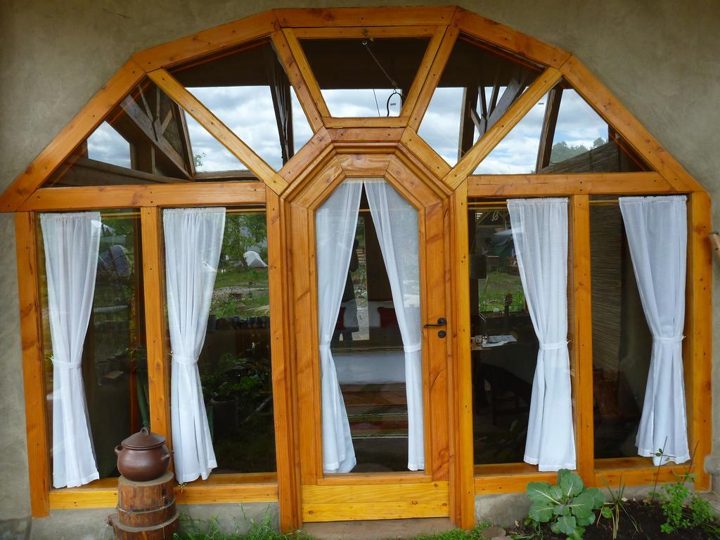 Earthship Patagonia Eco Accommodations El Bolsón Habitación foto